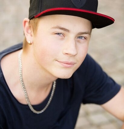 Alexander Lyktan från Majas Cottage med texten Jag kan tyvärr