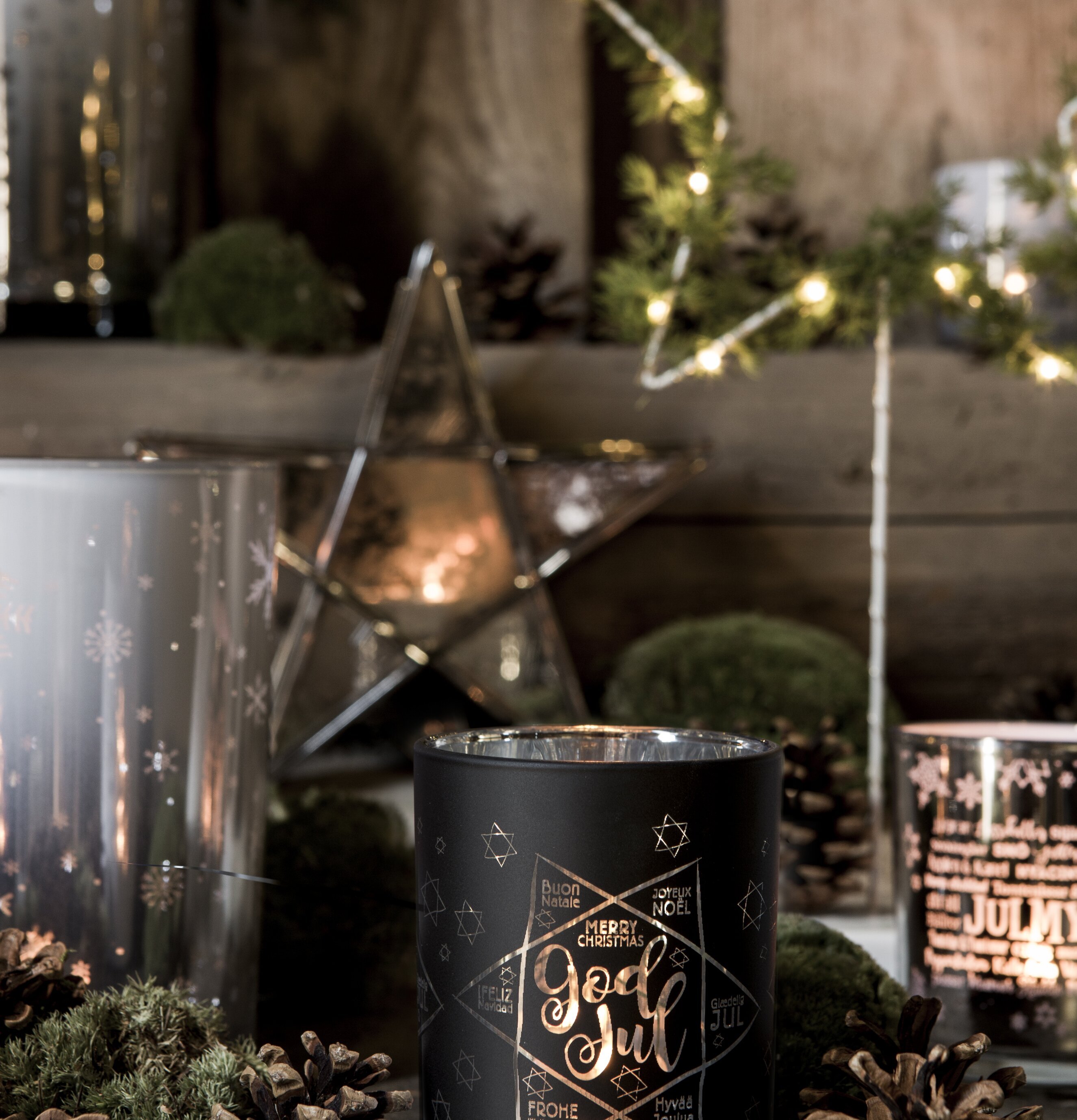 God Jul Svart - Majas Cottage ljuslykta från Majas Cottage