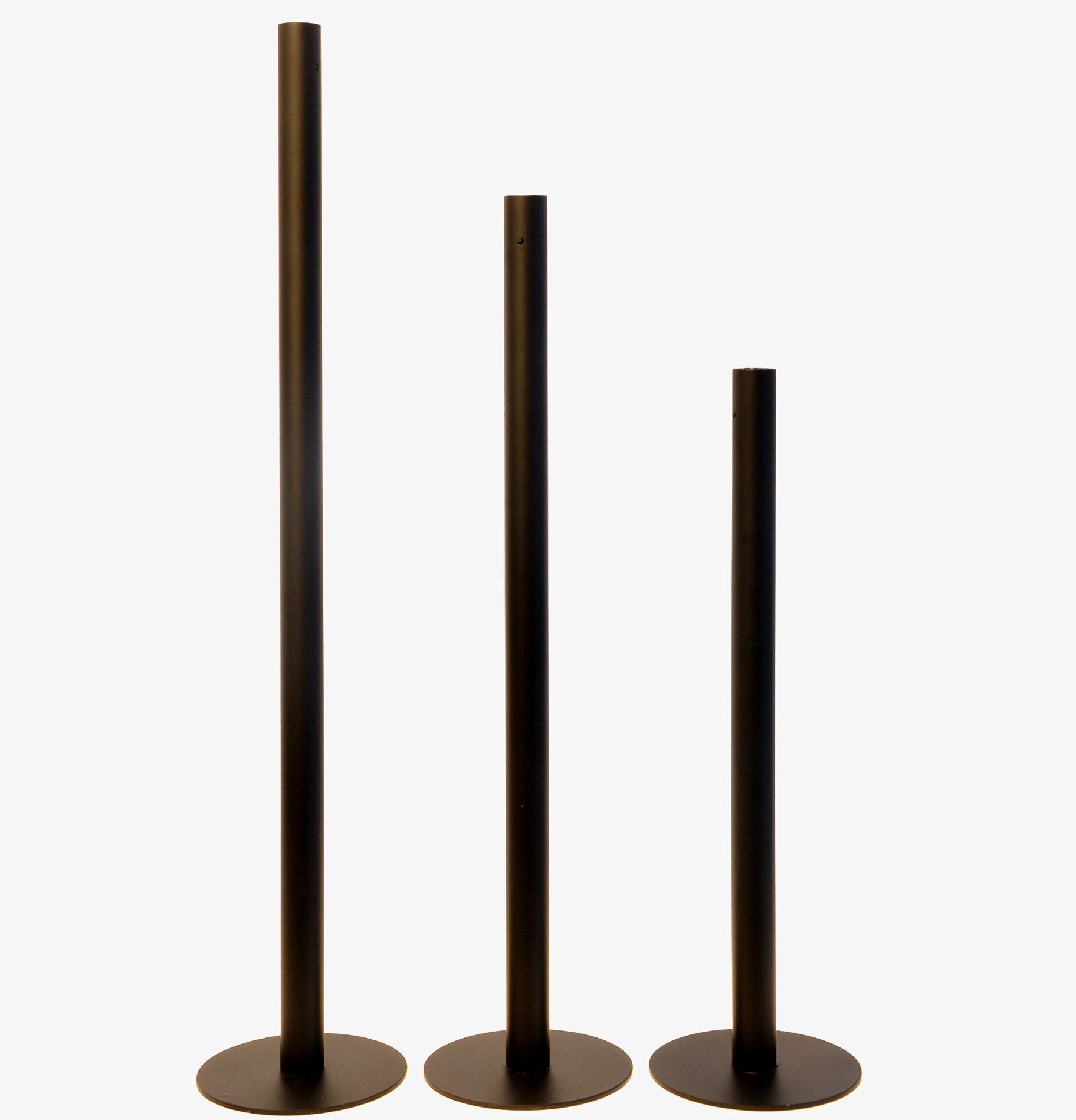 Ekeberga Ljusstake Svart Liten från Storefactory, minimalistisk