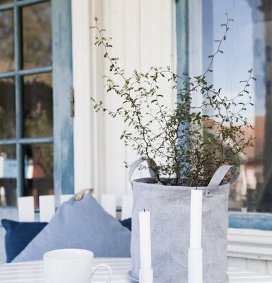 Bild av harmonisk utomhusmiljö med stil och balans