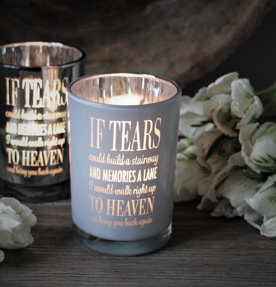 Ljuslykta - If Tears Vit från Majas Cottage med vit finish