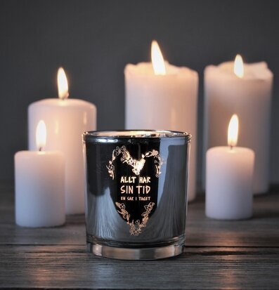 Ljuslykta - Allt Har Sin Tid från Majas Cottage på bord