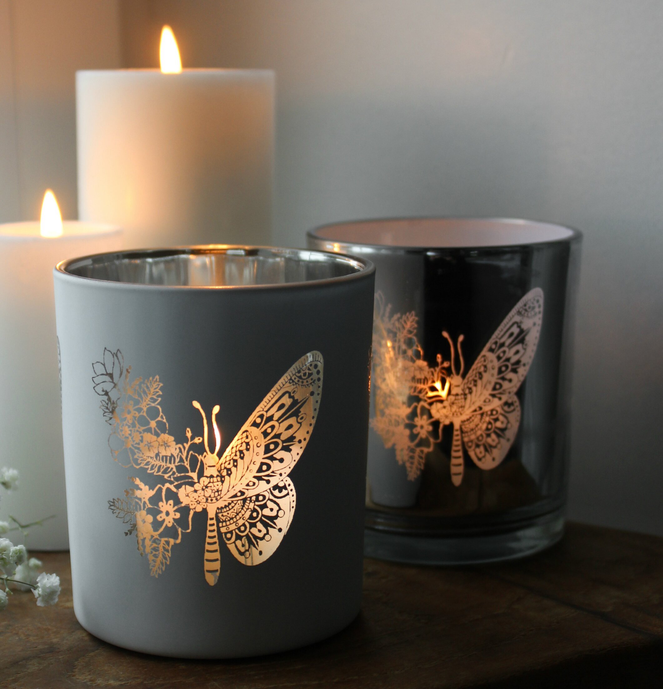 Ljuslykta Butterfly Flowers från Majas Cottage i glas