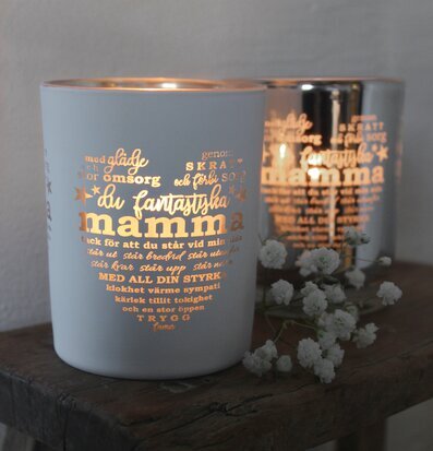 Bild av elegant ljuslykta med varm och romantisk känsla