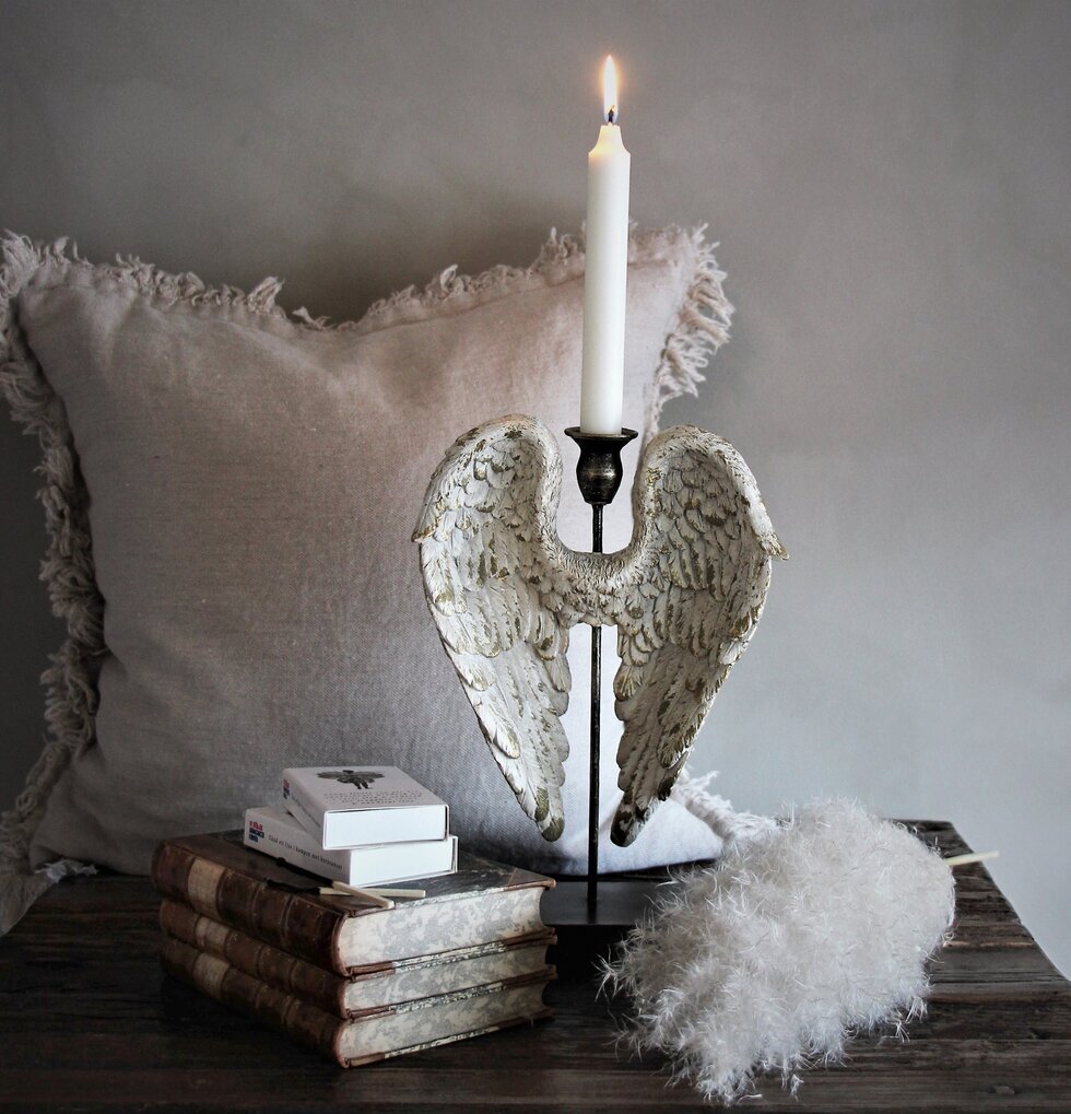 Ljusstake Angelwings Vintage Finish från Majas Cottage
