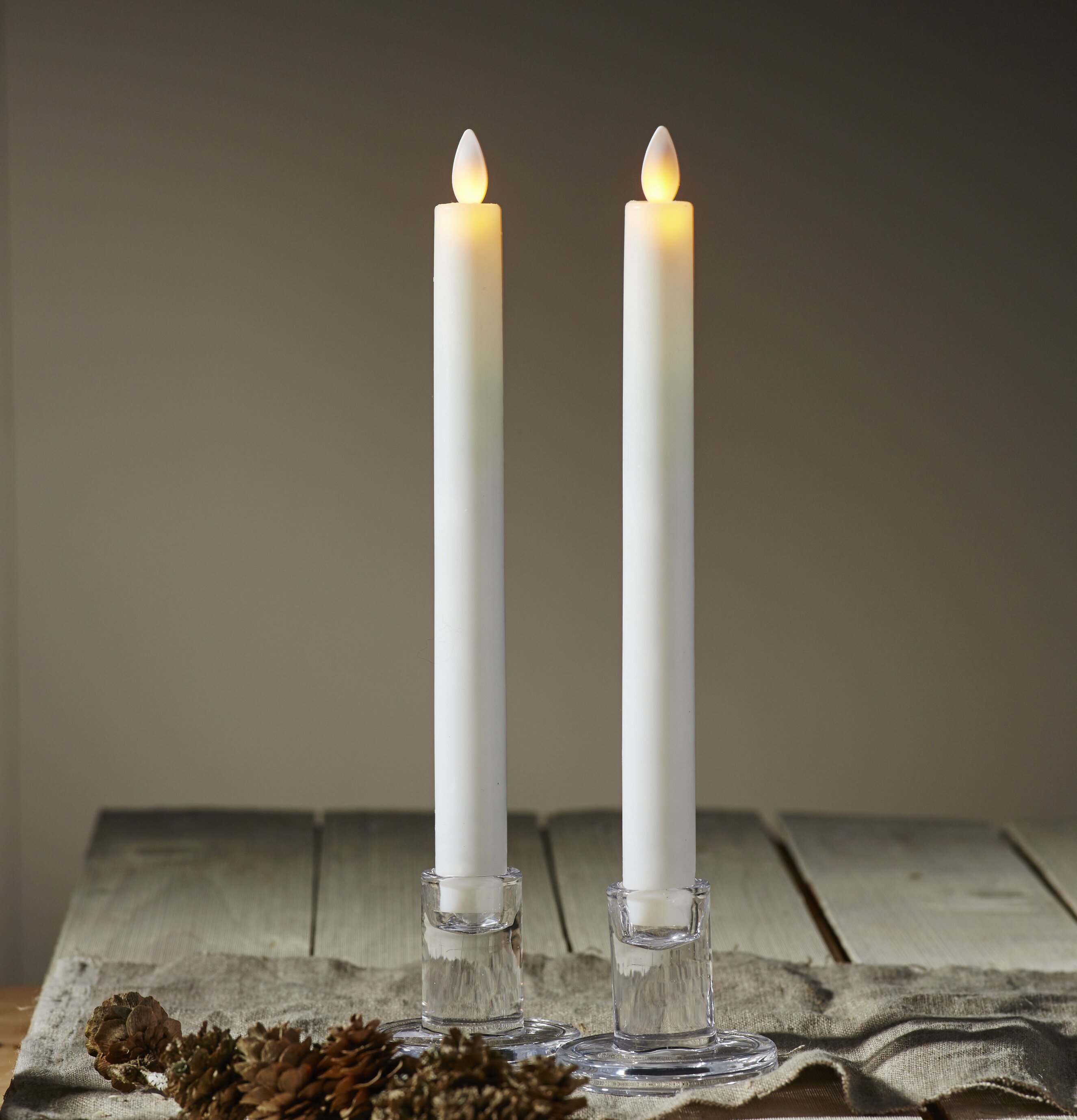 Bild av eleganta LED-ljus i rustik och stilren miljö