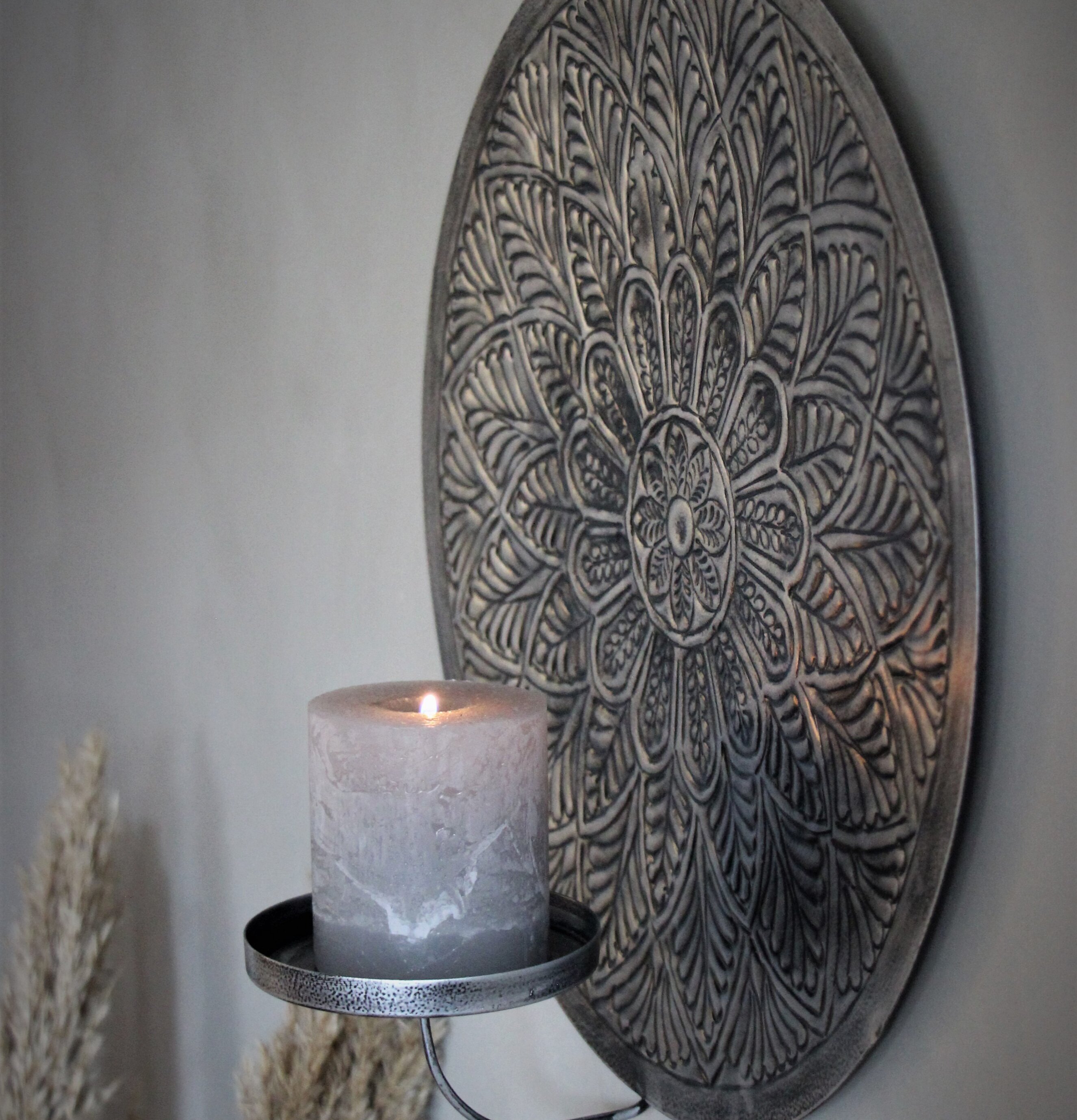 Väggljusstake Mandala Smoke Ø 35 cm från Majas Cottage