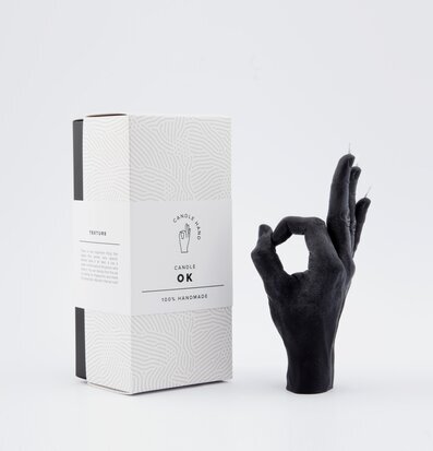 Foto av kreativt och unikt handformat stearinljus