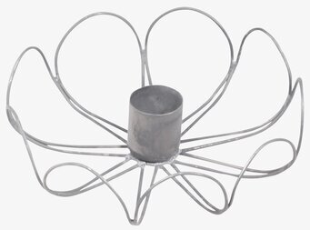 Bild av ljusstake med industriell och rustik design