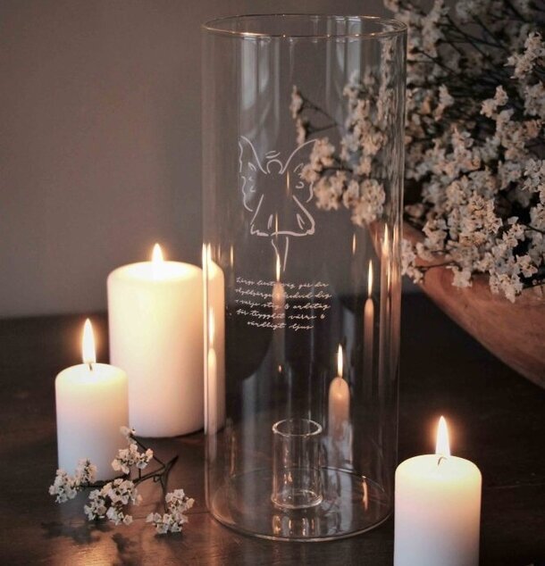 Ljuslykta - Längs Livets Väg från Majas Cottage på träbord