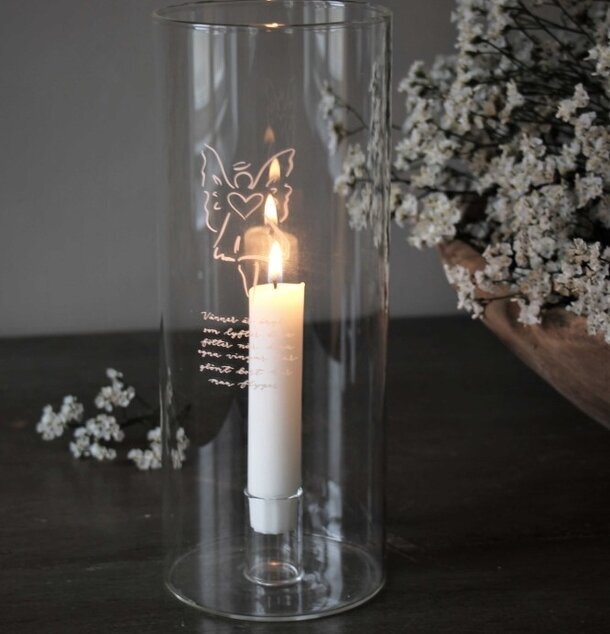 Ljuslykta - Vänner är änglar från Majas Cottage på träbord