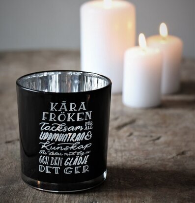Ljuslykta Kära Fröken Inkl Gåvobox från Majas Cottage