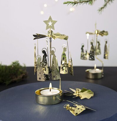 Bild av stämningsfullt änglaspel med julkänsla