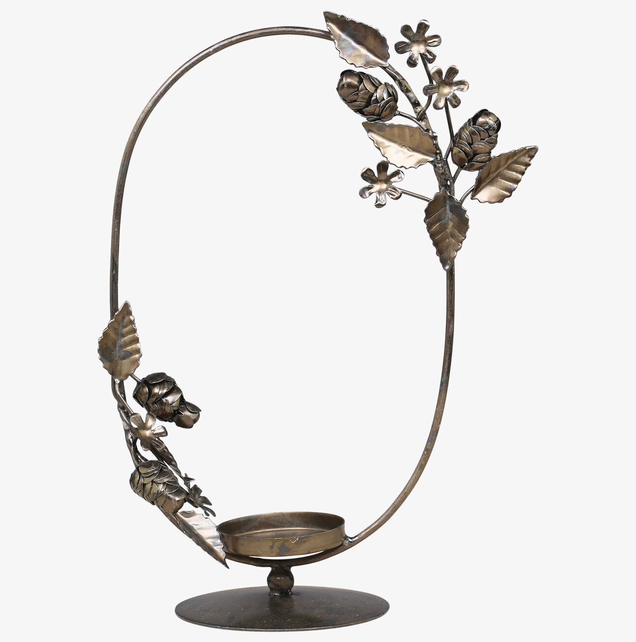 Stående Krans På Fot från Chic Antique, elegant dekoration