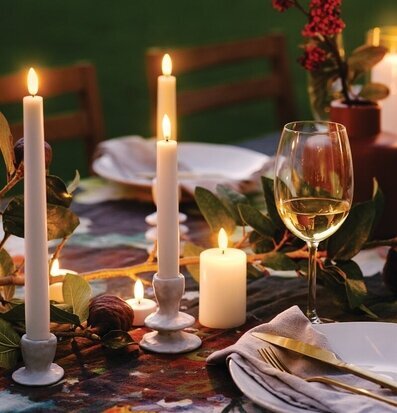 Bild av elegant utomhusdukning med LED-ljus