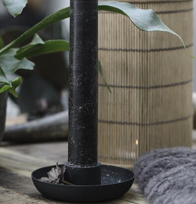 Bild av elegant ljushållare med naturlig bakgrund