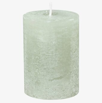 Bild av rustikt blockljus med grön nyans och struktur