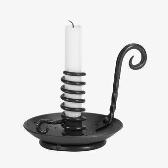 Foto av elegant svart ljusstake med spiraldesign