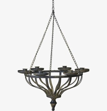 Bild av takkrona med rustik och industriell design