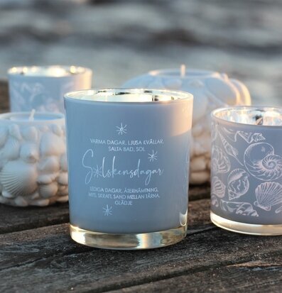 Ljuslykta Solskensdagar Vit Majas Cottage Lyktor Endless Light Ljuslyktor