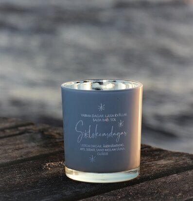 Ljuslykta Solskensdagar Vit Majas Cottage Lyktor Endless Light Ljuslyktor