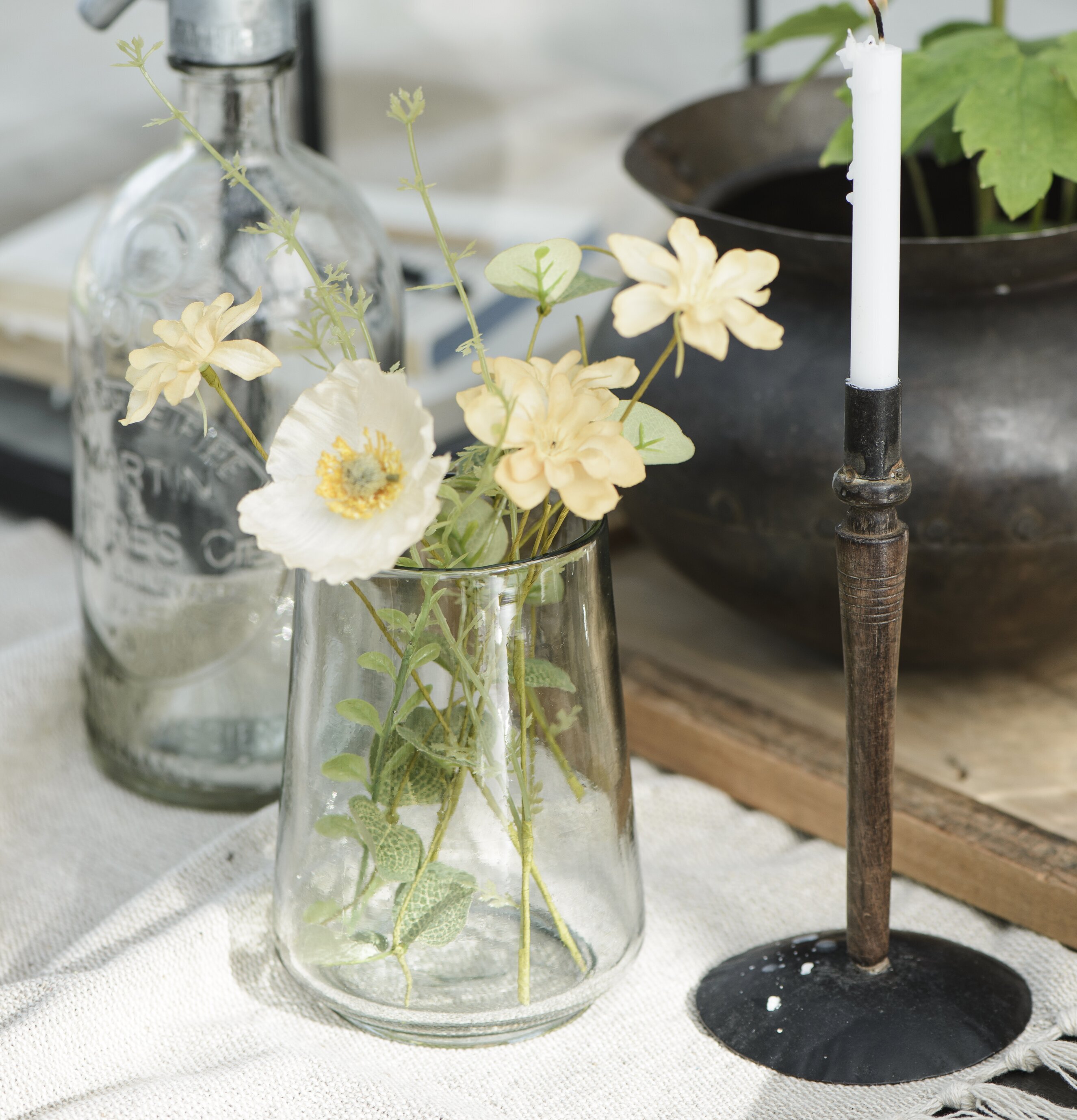 Ljusstake Unika Kertelys från IB Laursen med rustik design