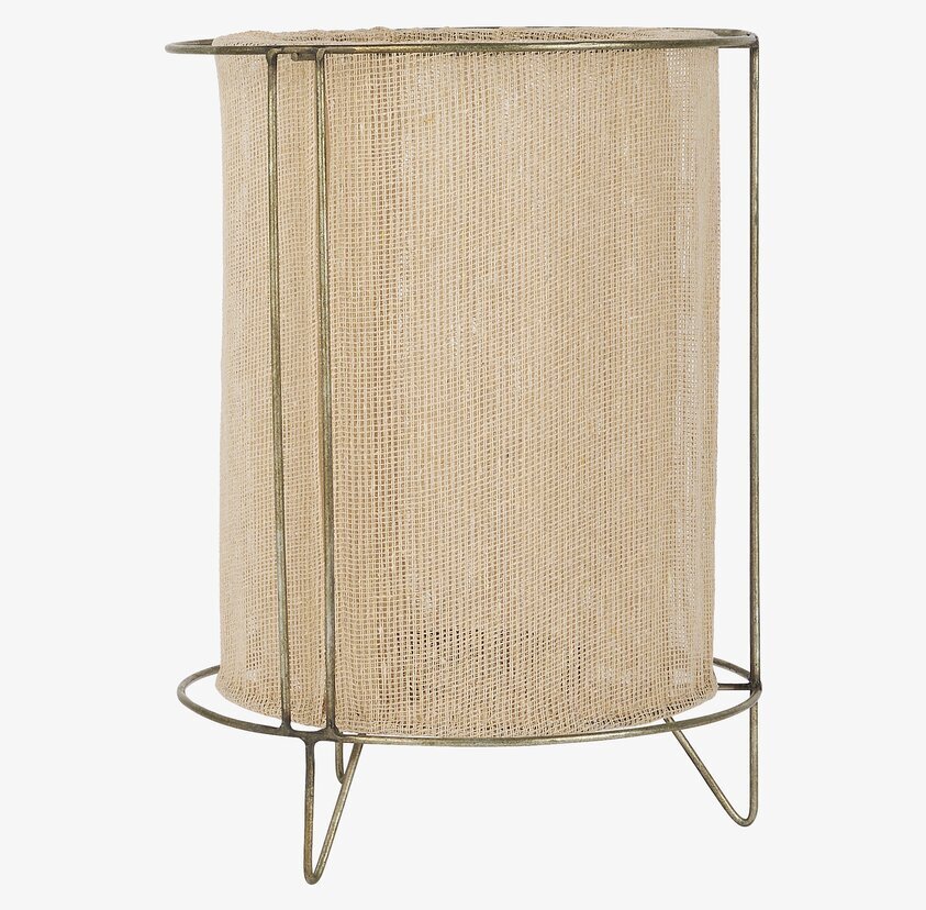 Ljuslykta Beige Medium från IB Laursen i minimalistisk miljö