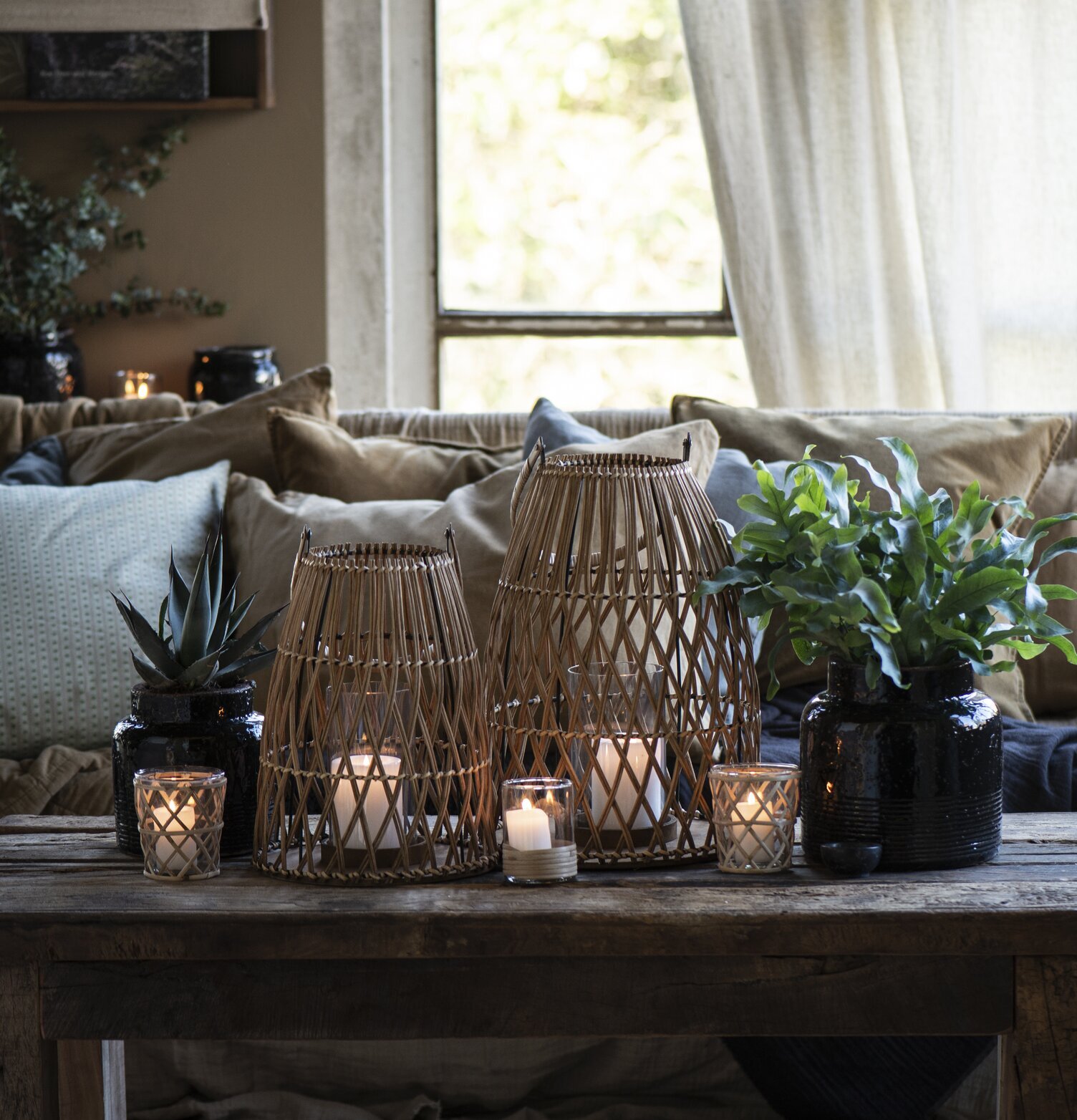 Ljuslykta Rotting Small från IB Laursen i rustik miljö