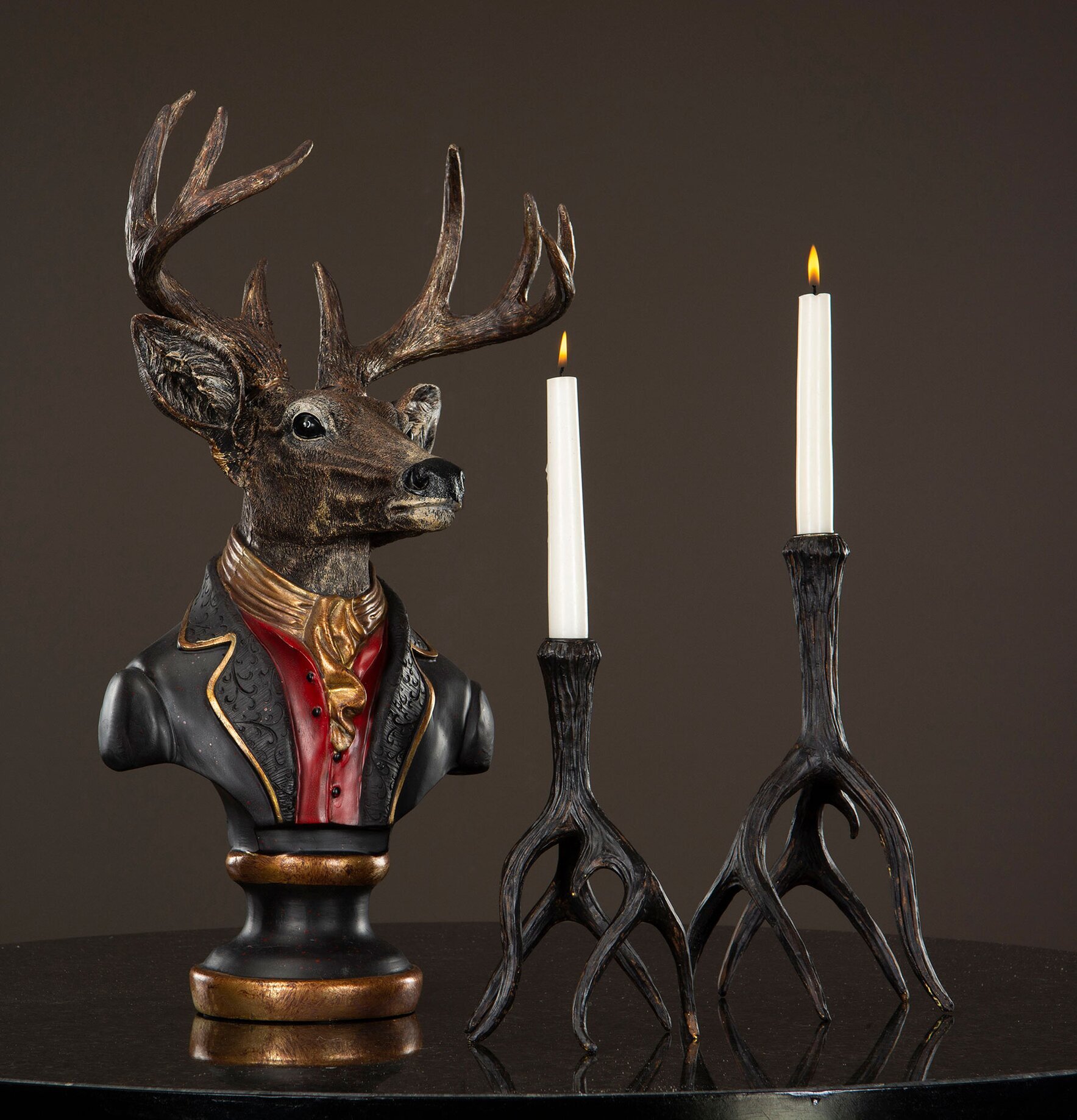 Ljusstake Renhorn Mörkbrun Stor från A Lot Decoration