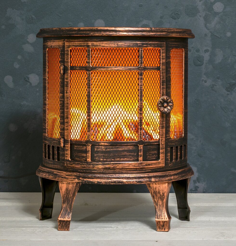 Lykta LED Eldstad från Multi Agentur på ljust trägolv