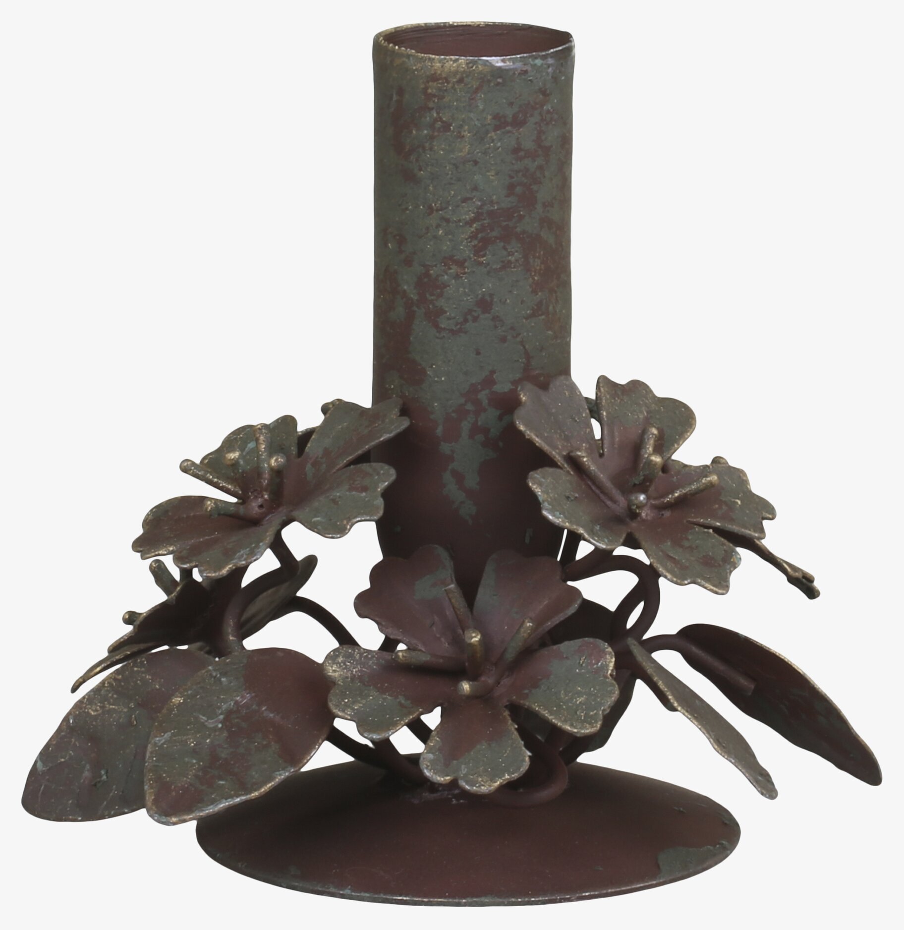 Ljusstake Med Blomsterdekor från Chic Antique, antik patina