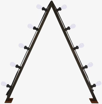 Bild av stilfull triangelformad ljusstake i metall