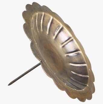 Bild av elegant ljushållare i antikmässingfinish