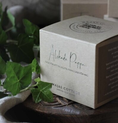 Ljuslykta - Älskade Pappa från Majas Cottage på träbord