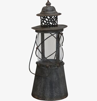 Foto av vintageinspirerad metalllykta med glasdetaljer