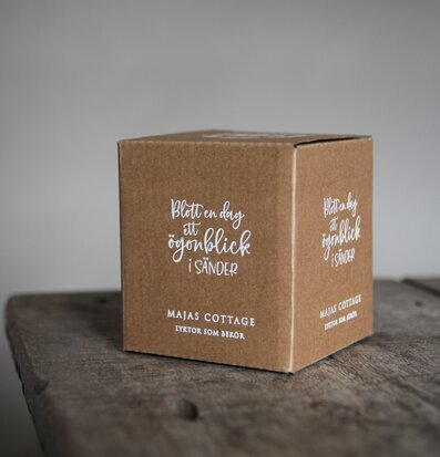 Ljuslykta - Blott En Dag från Majas Cottage på trämöbel