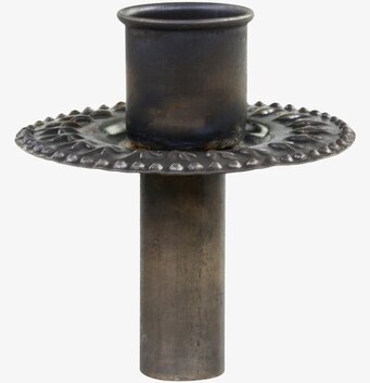 Foto av elegant ljushållare i rustik mässingsdesign