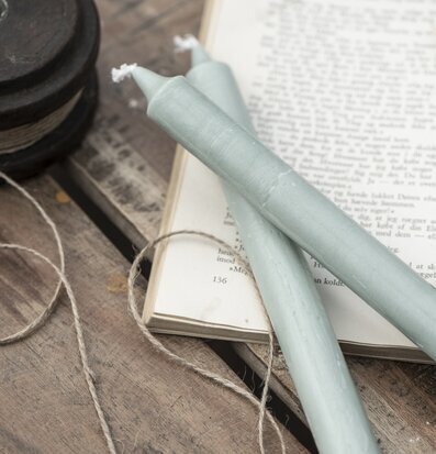 Bild av rustik och harmonisk heminredning med ljus