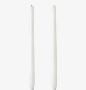 Bild av LED-kronljus med realistisk låga och design