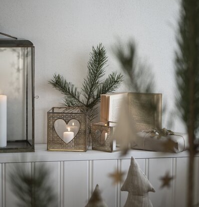 Ljusstake Hjärta Liten från IB Laursen på en hylla