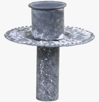 Foto av rustik ljushållare i zink med räfflad kant