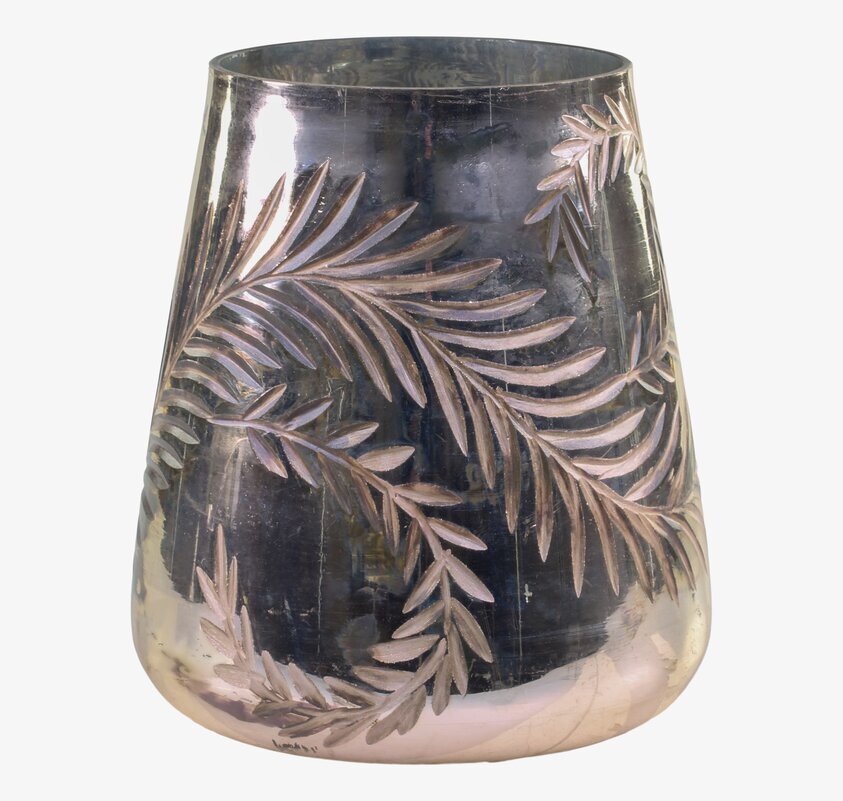 Ljuslykta Stor Antique Mocca från Chic Antique med reliefmönster