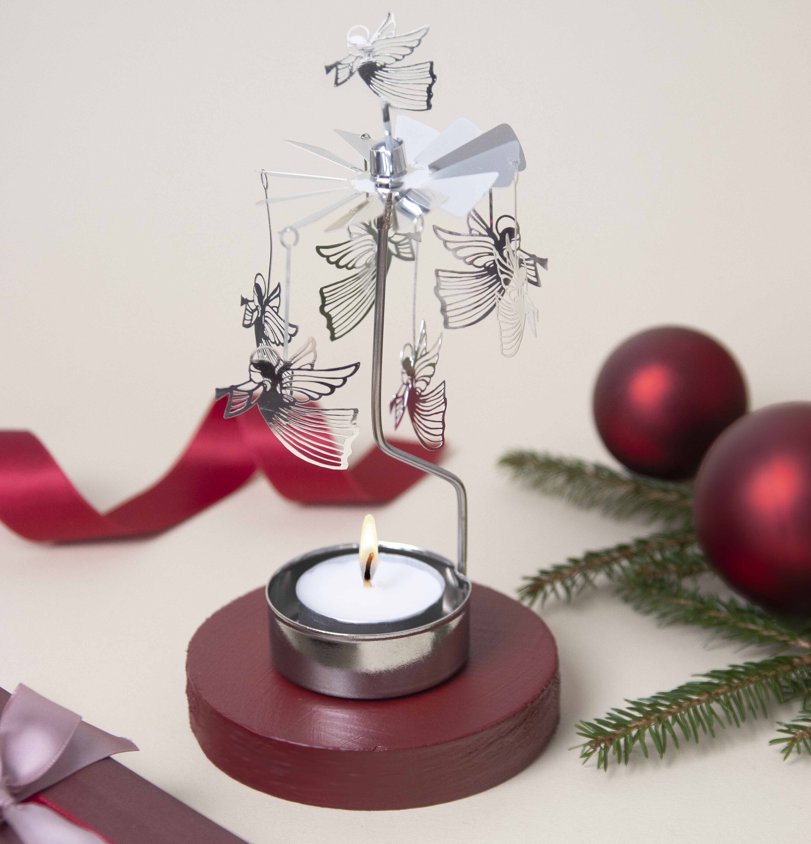 Änglaspel Flygande Ängel Silver från Pluto Produkter, jul