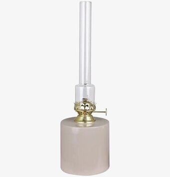 Foto av stilren fotogenlampa med traditionell design