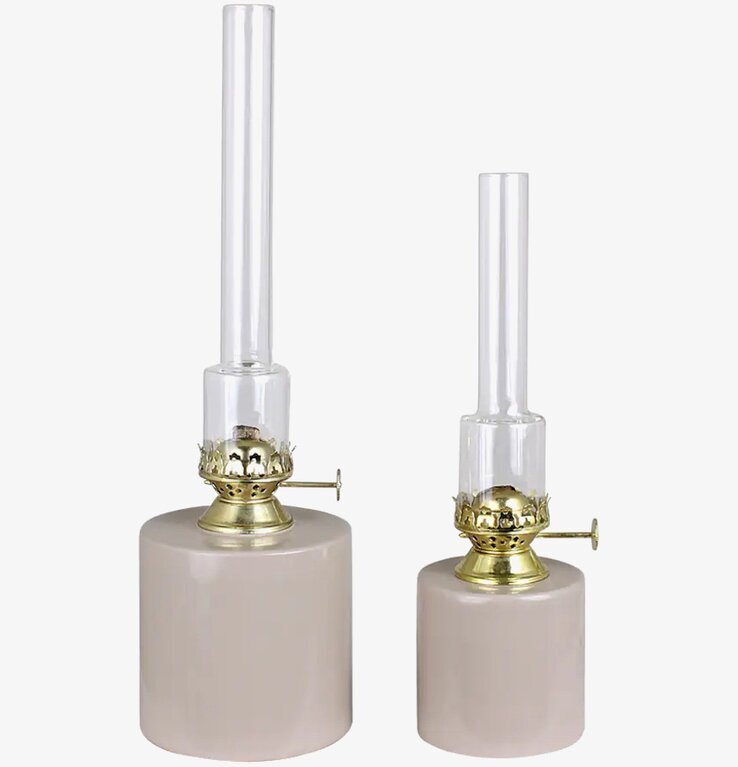 Fotogenlampa Rak Beige Stor från Strömshaga i elegant design