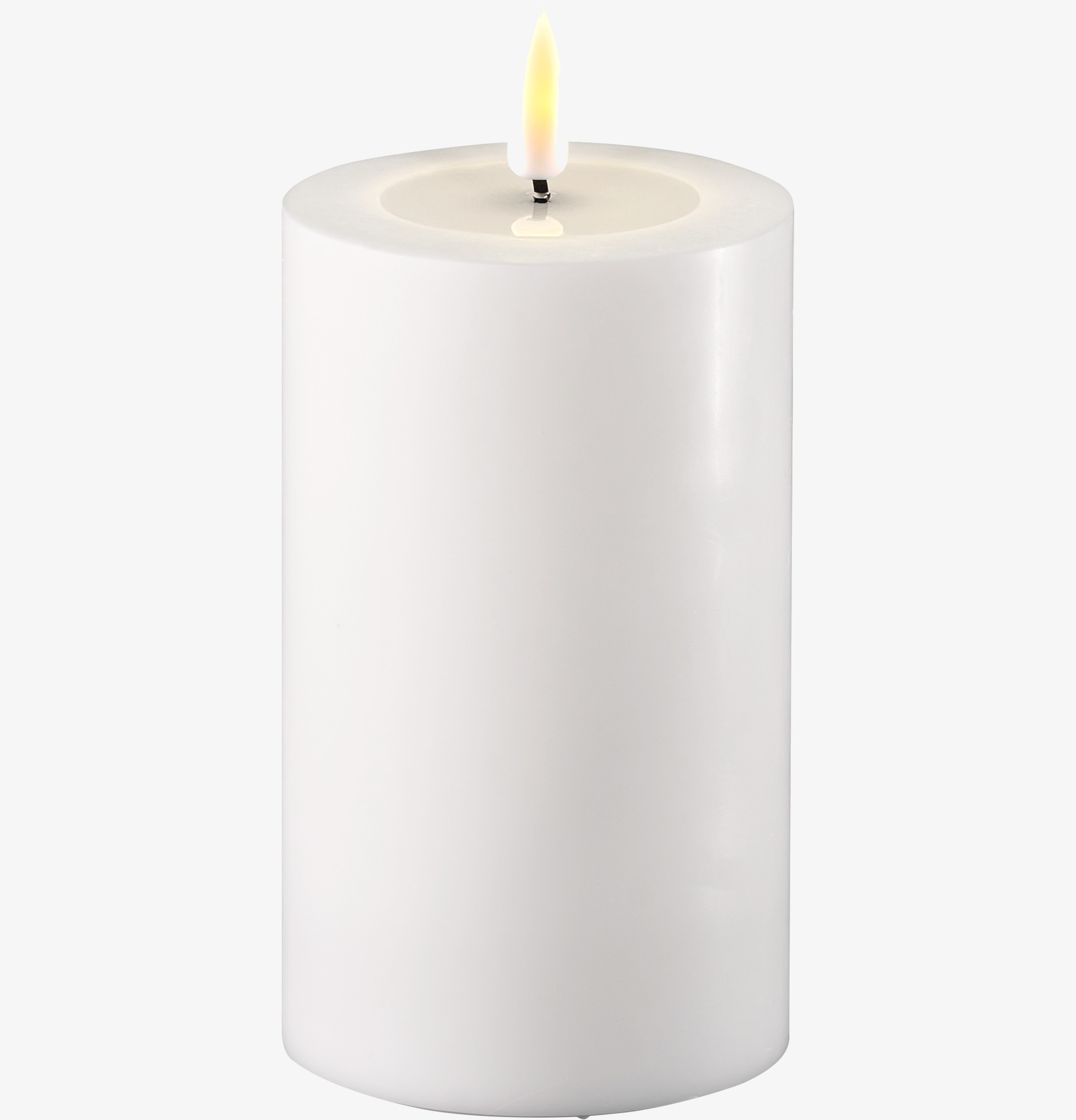 Bild av elegant LED-blockljus med realistisk flamma