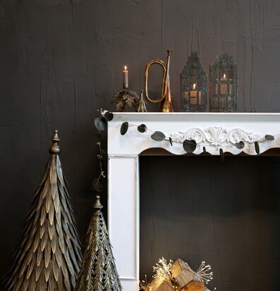 Bild av stämningsfull miljö med dekorativa föremål