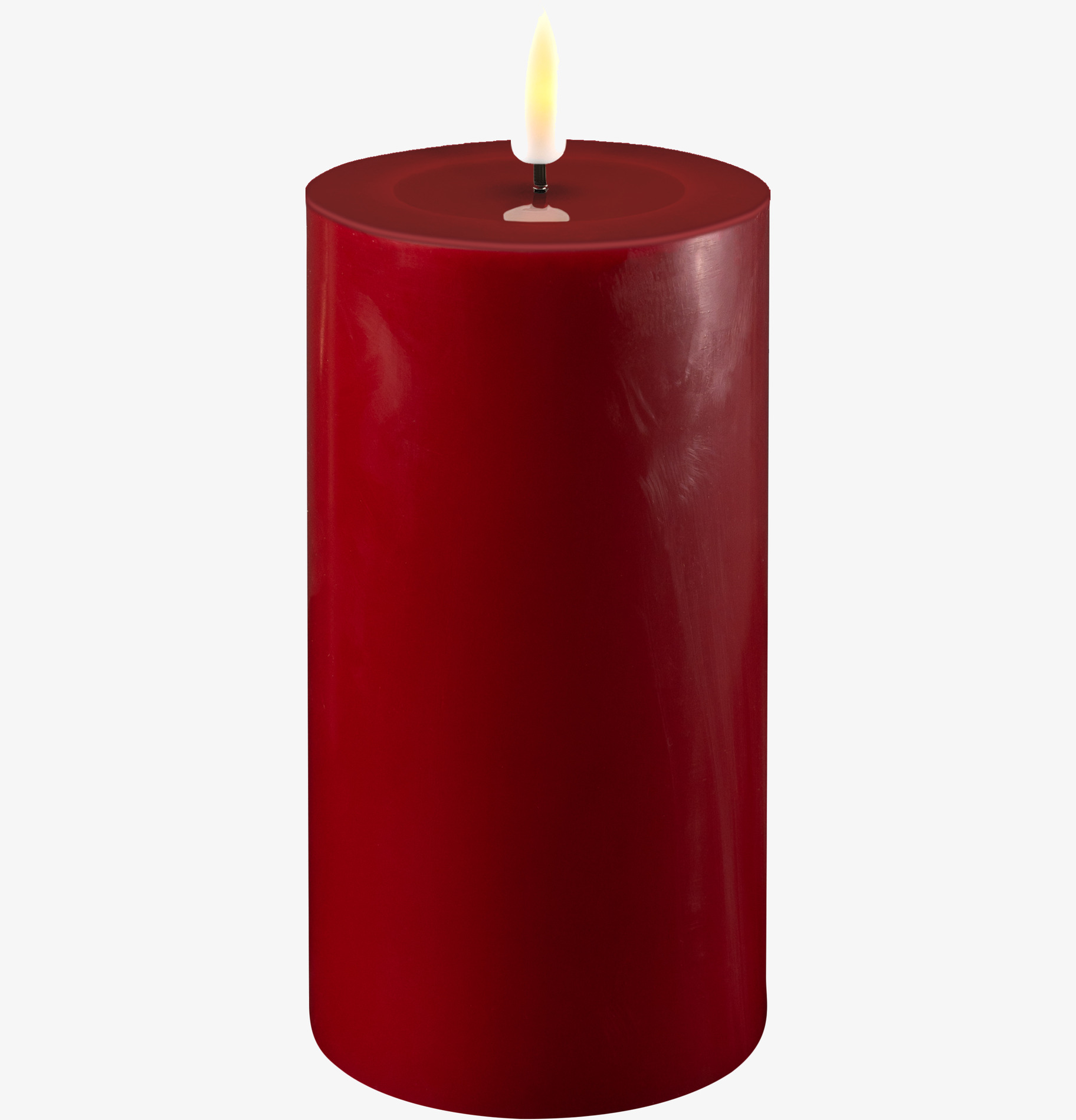 Bild av djuprött LED-blockljus med realistisk låga