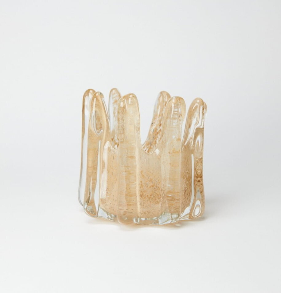 Helix Ljuskopp Sand Stor från Olsson & Jensen, sandfärgad