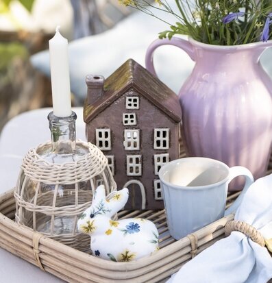 Ljuslykta Nyhavn Brun från IB Laursen på ett dekorerat bord